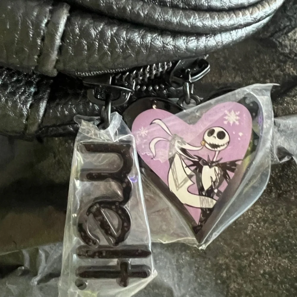 Nightmare Before Christmas Christmas Town Makeup Bag 🎃